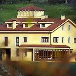 Landhaus Rural Valle De Cuana Santibanez de Murias