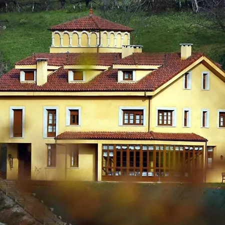 Landhuis Rural Valle De Cuana Santibanez de Murias