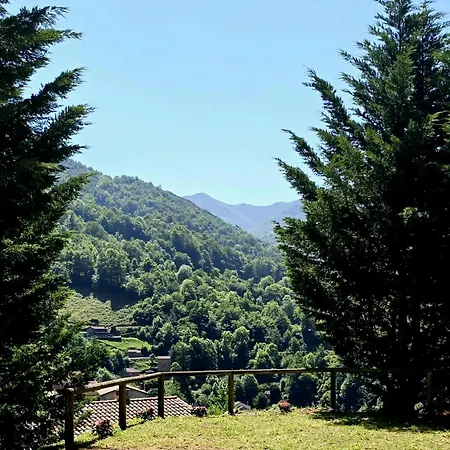 Rural Valle De Cuana Santibanez de Murias