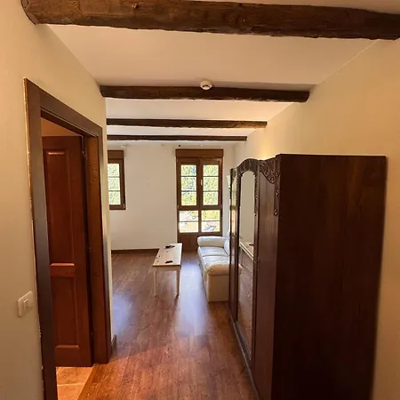 Rural Valle De Cuana Landhuis *